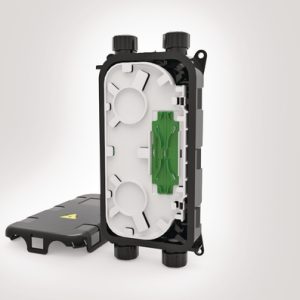 4 Port CCPXT with tray, 1 x 1 x 1:4 bare end to LC APC PLC splitter and breather membrane