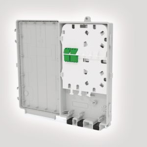 MDU S1 XS with 2 LC DX APC Adaptors and 1 x 1:4 Splitters