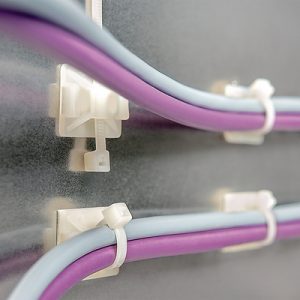 Cable tie mount for adhesive use, Wmax=7.6mm, ?3.2 mm, natural, 20pcs.