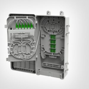 MDU S2 XL with 6 x LC QD APC Adaptors and 3 x 1:8 Splitter