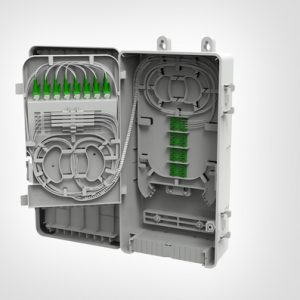MDU S2 XL with 8 x LC QD APC Adaptors and 4 x 1:8 Splitter